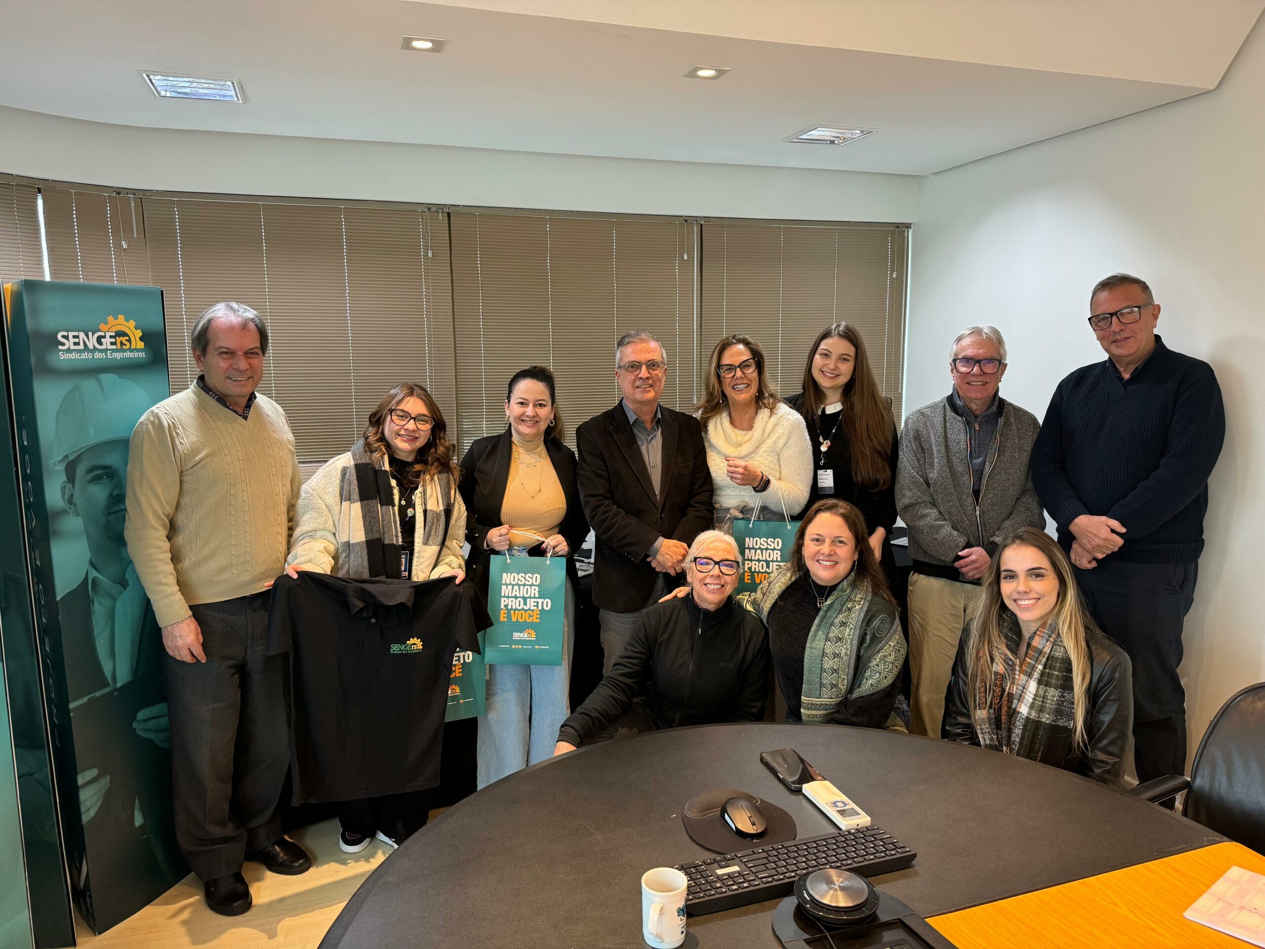 Semgee South Summit e campanha Solidariedade Técnica são pautas de reunião ...